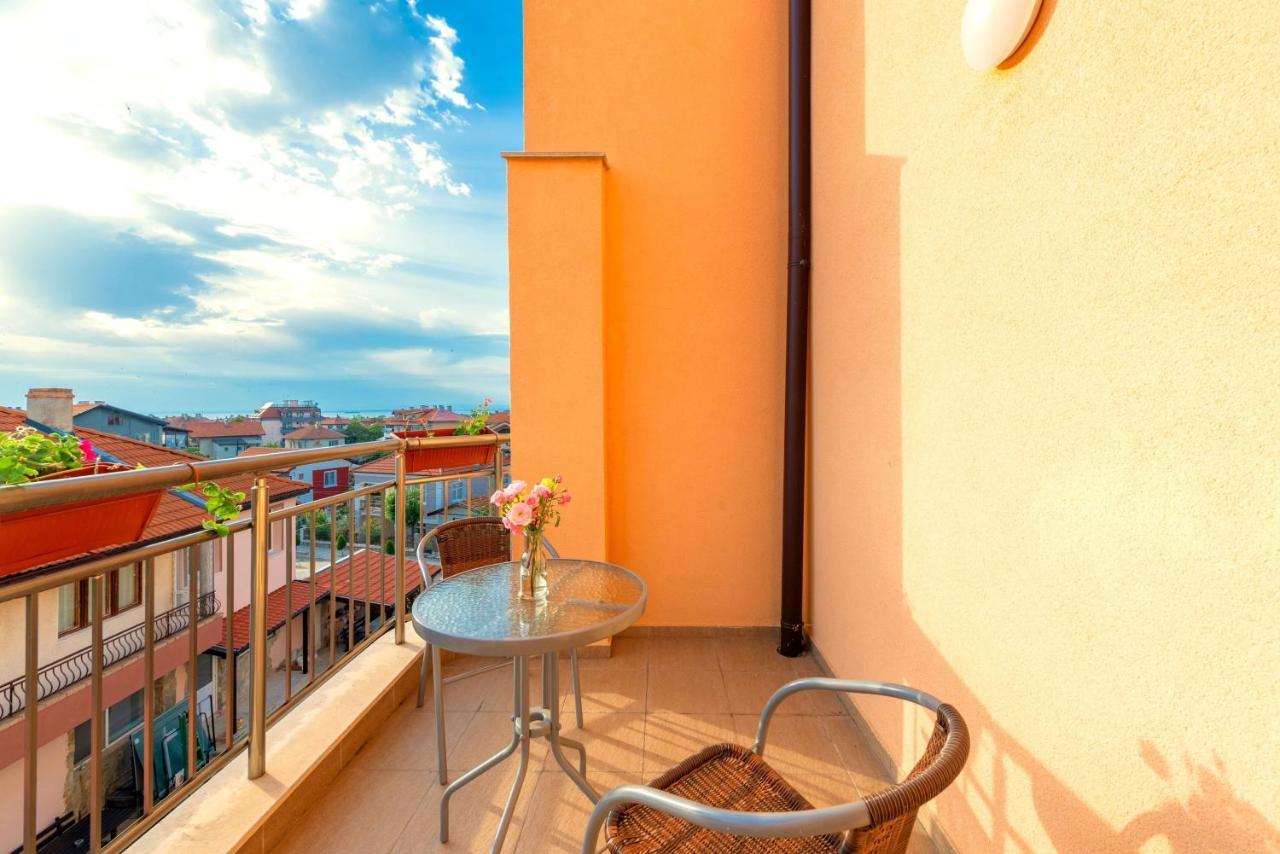 Boutique Wellness Hotel Ambrosia Tschernomorez Exterior foto