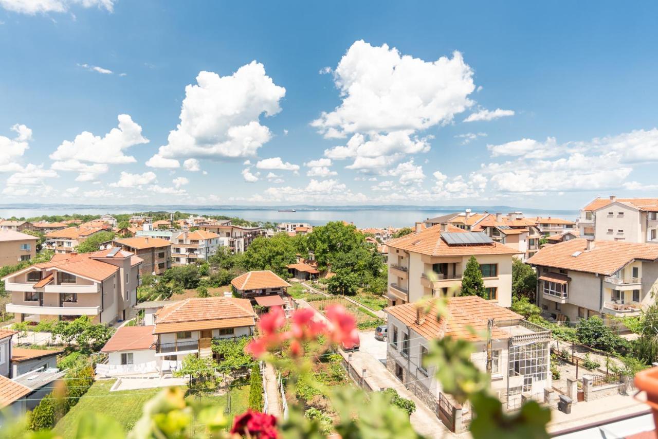 Boutique Wellness Hotel Ambrosia Tschernomorez Exterior foto