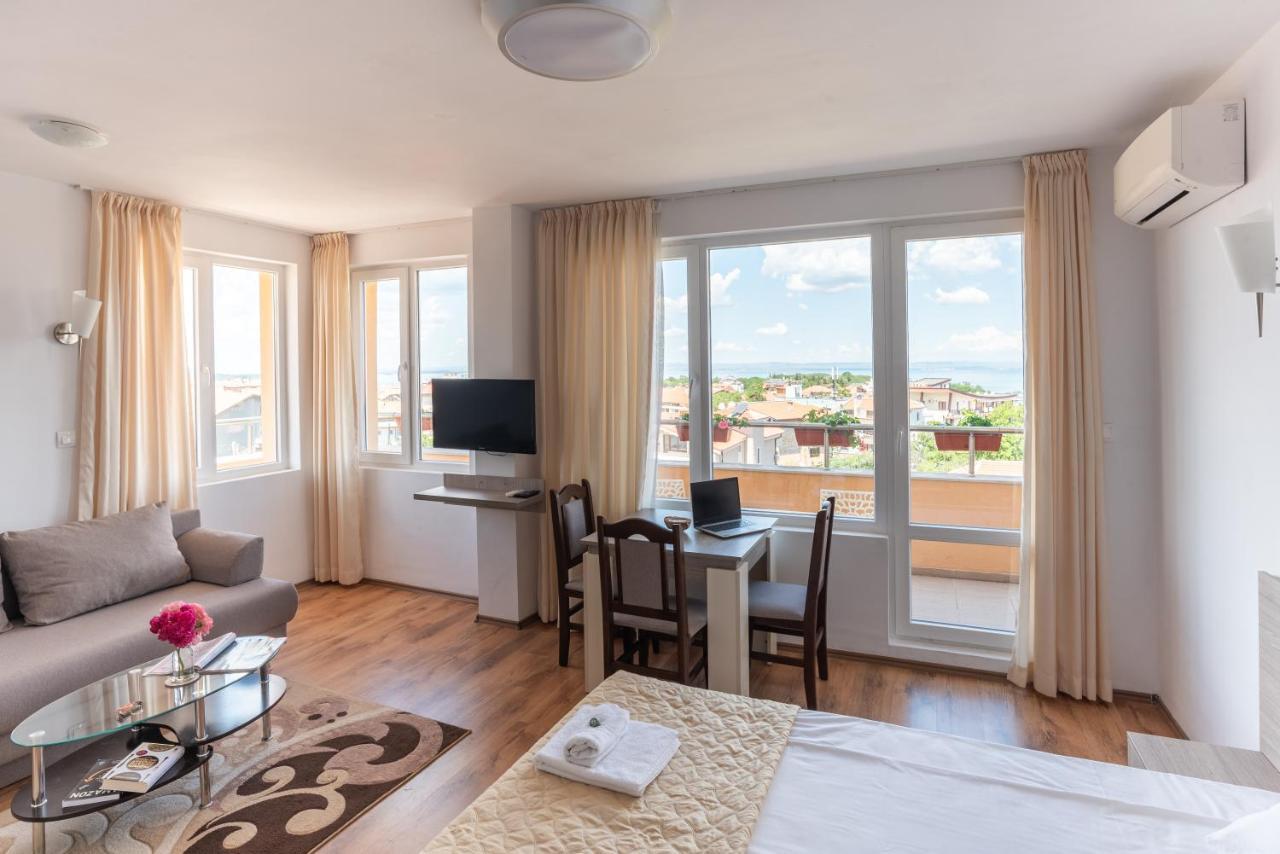 Boutique Wellness Hotel Ambrosia Tschernomorez Exterior foto