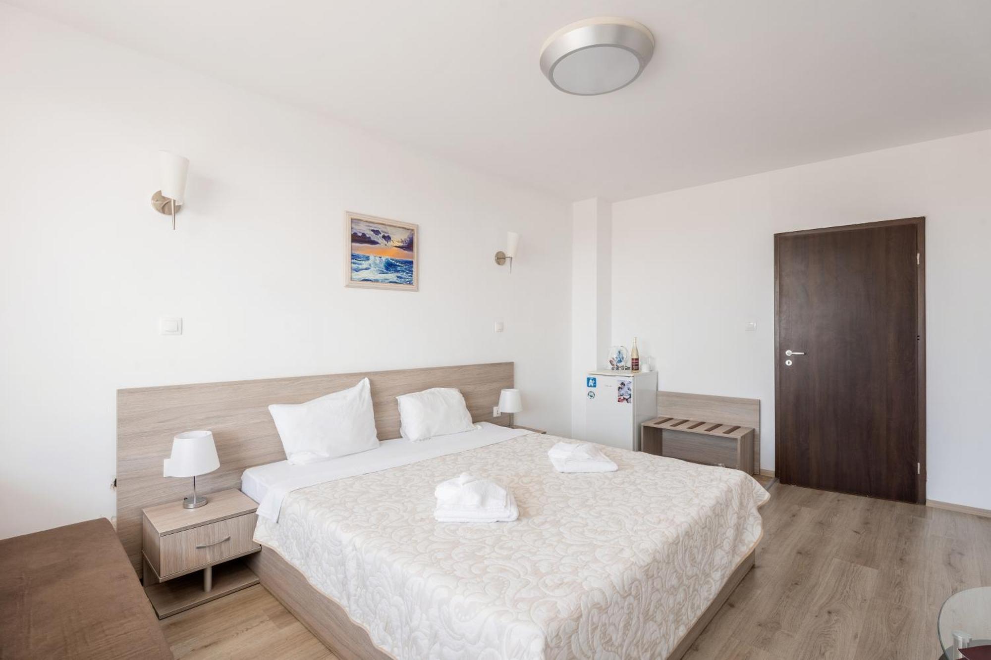 Boutique Wellness Hotel Ambrosia Tschernomorez Exterior foto